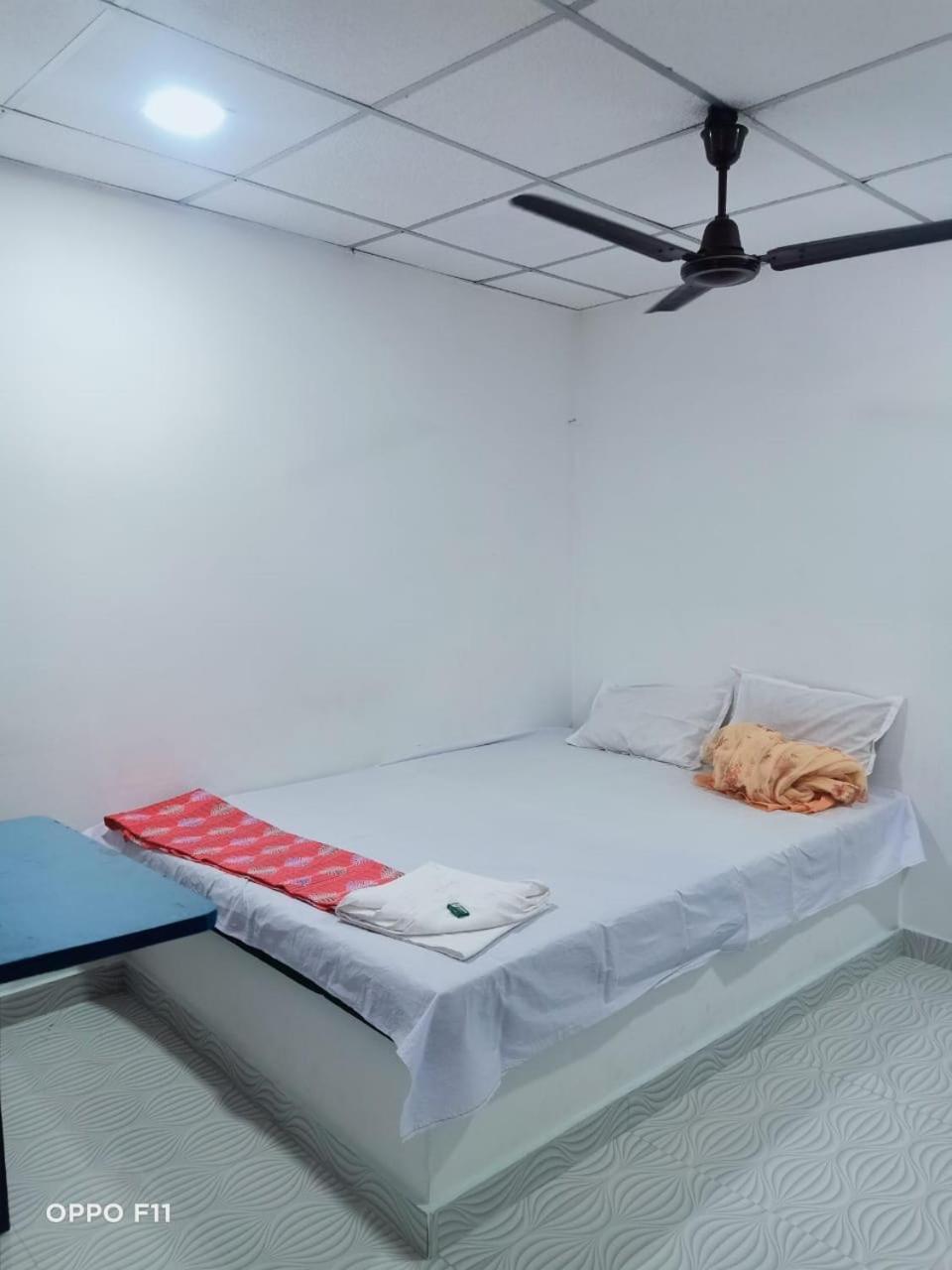 Blue Sea Restaurant & Bungalows Sitapur Luaran gambar
