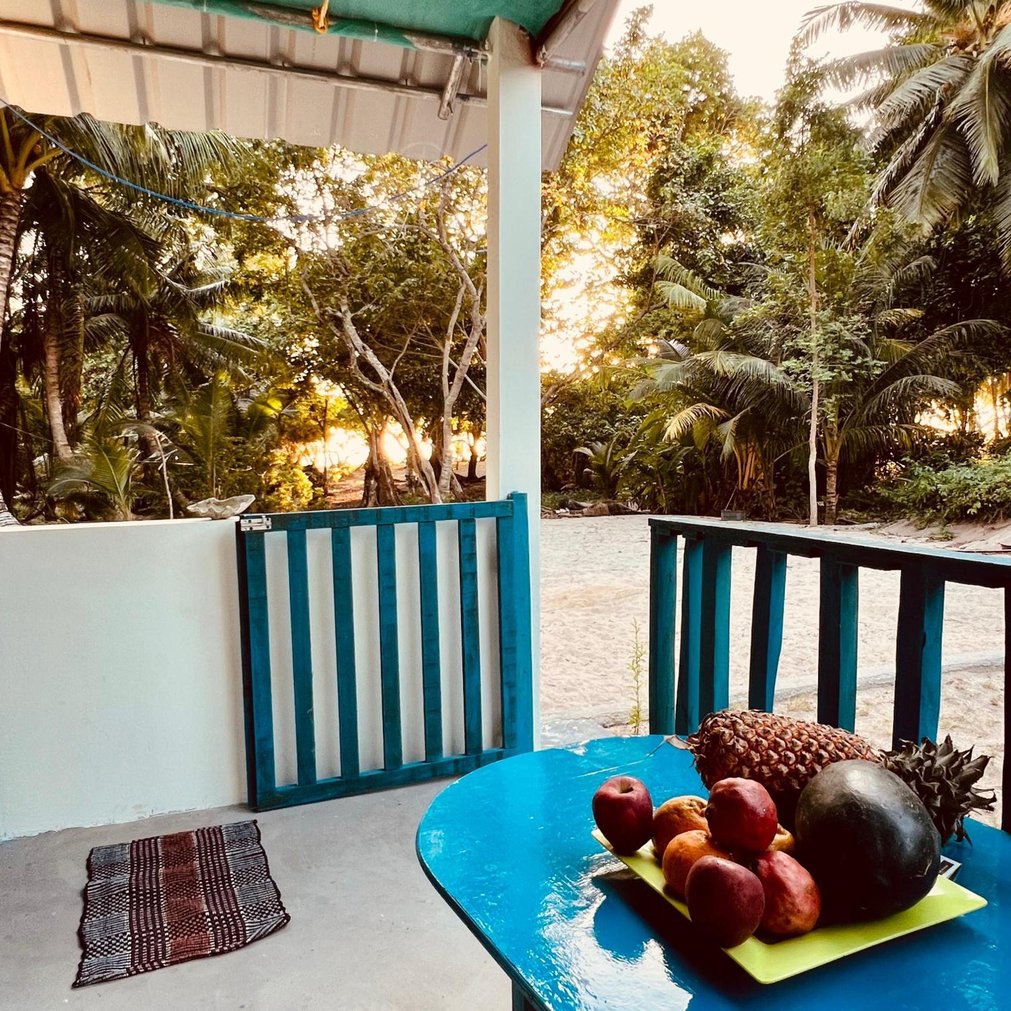 Blue Sea Restaurant & Bungalows Sitapur Luaran gambar